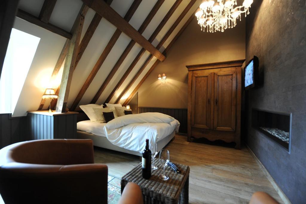 B&B De Rentmeesterhoeve Reningelst Chambre photo